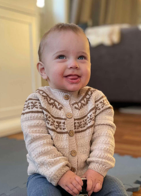 Andrea babyjakke, norsk strikkeoppskrift