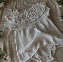 Load image into Gallery viewer, ruskesara kjolebody, norsk strikkeoppskrift