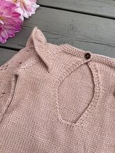 Load image into Gallery viewer, Becharmed pyntebody, norsk strikkeoppskrift